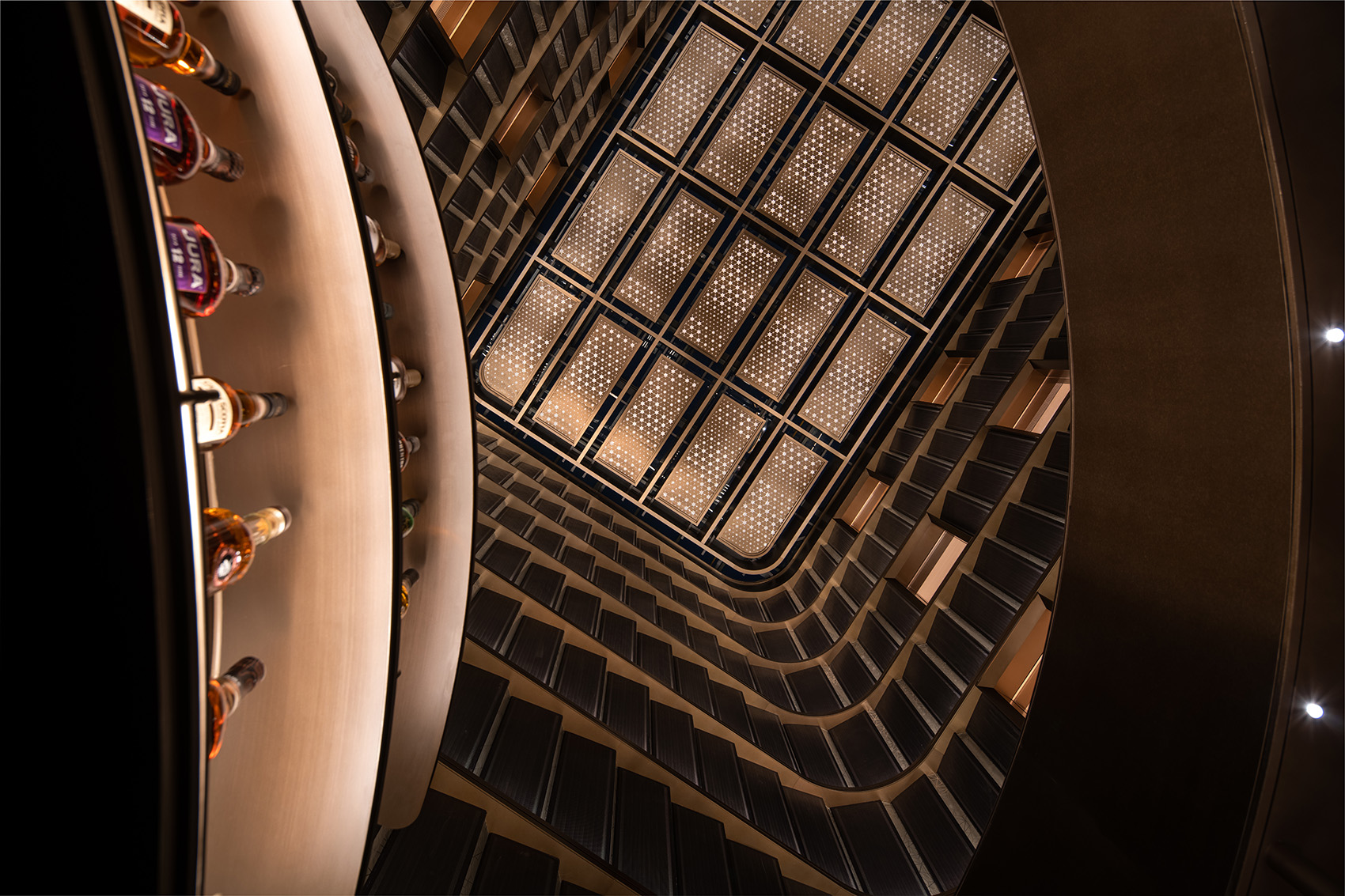 上?！ぁ敖圩铀А本频暝O(shè)計(陸家嘴金融中心店)