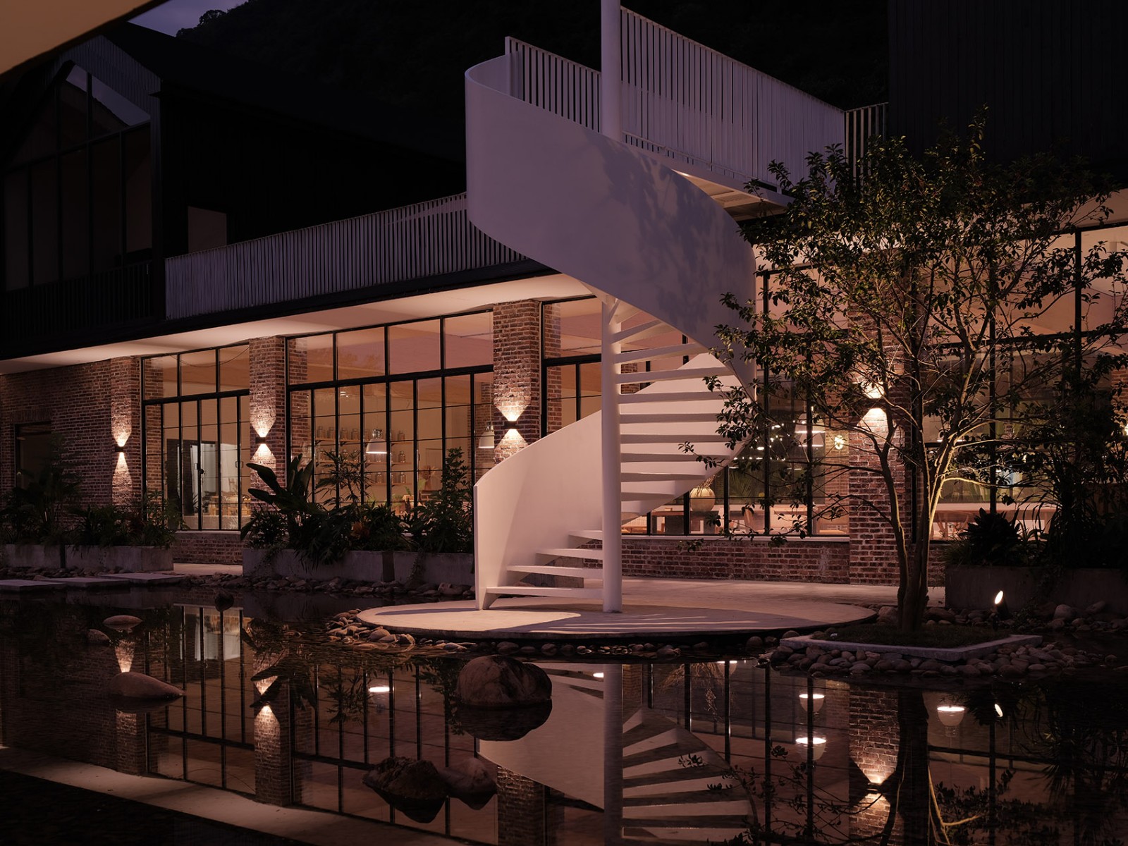 廣東英德·“八畝晴川”度假民宿設計